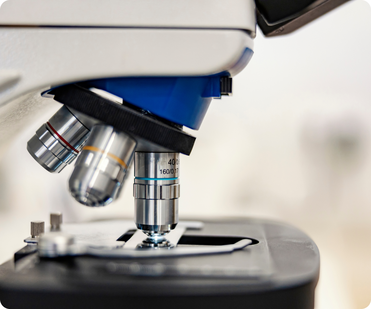 Microscope